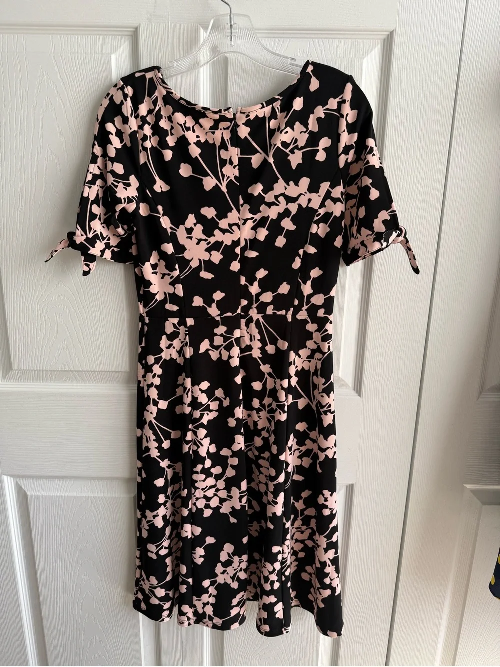 Black & Light Pink Floral A-Line Women’s Dress sz xs